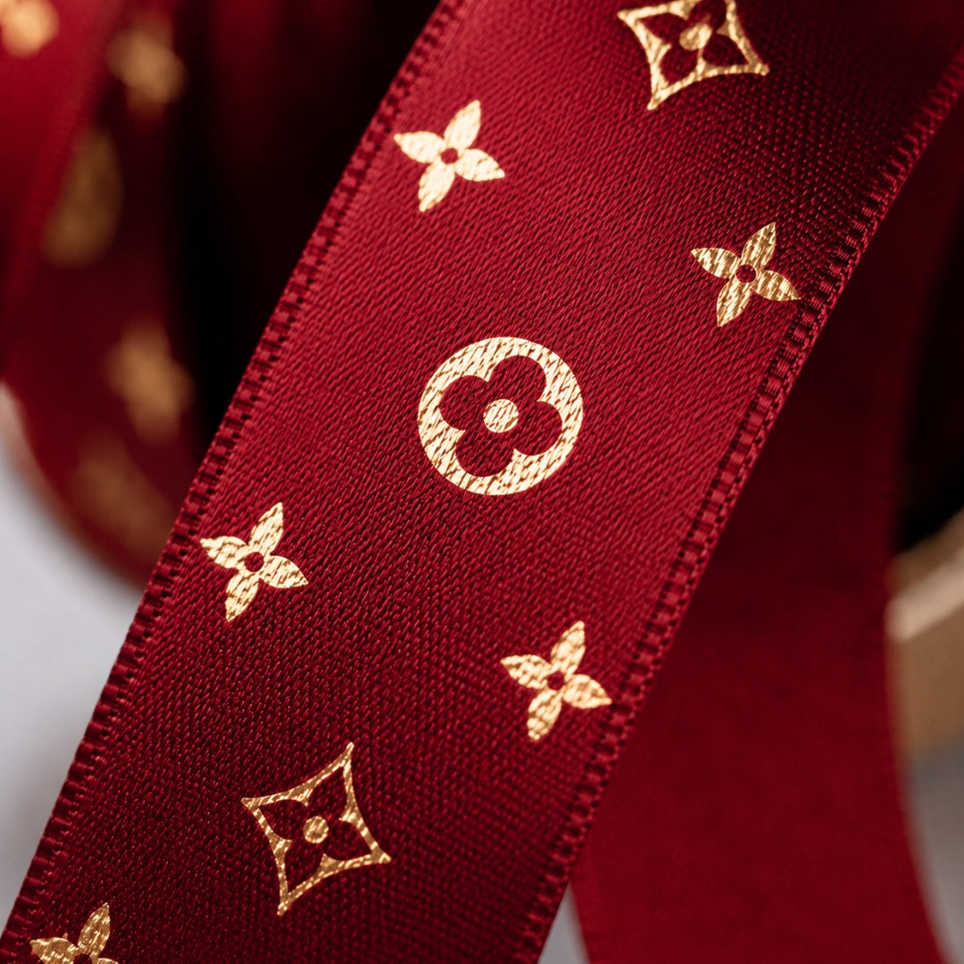 Listón Satinado Estampado Estilo LV Monograma 25 mm x 22 m - Cinta de Lujo para Ramos