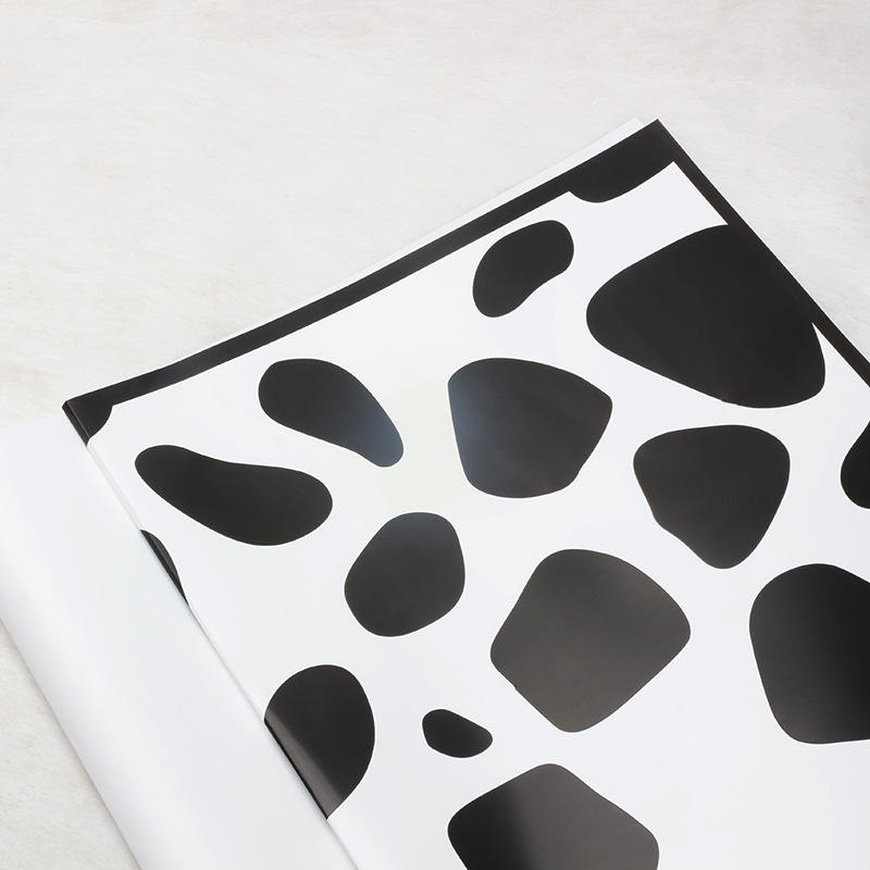 Papel Coreano Transparente Diseño Marco Floreado y Corazón - Paquete con 20 Pliegos para Ramos