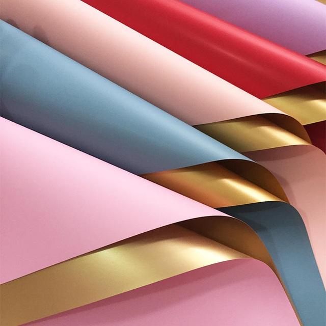 Papel Coreano Doble Cara con Borde Metálico Oro y Oro Rosa - Paquete de 20 Pliegos
